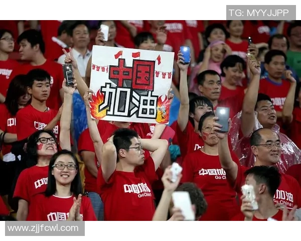 中国足球迎战卡特尔球队力争在国际赛场上再创辉煌