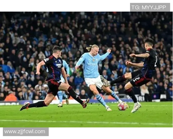 切尔西门将凯帕在对阵曼城的关键战役中展现出色表现